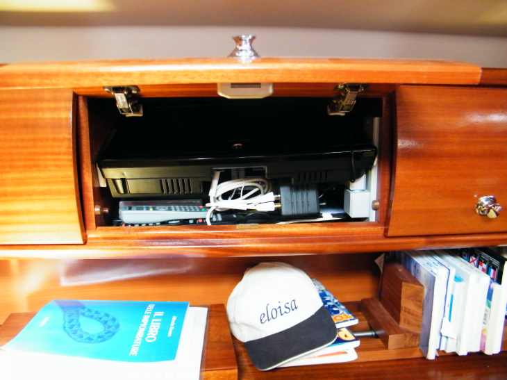 [Immagine: 201145125358_IA 22 033.jpg]